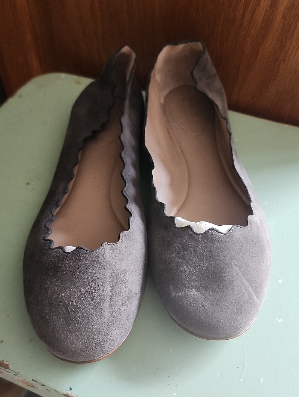 Chloe Scalloped Suede Ballet Flats Gray Size 36